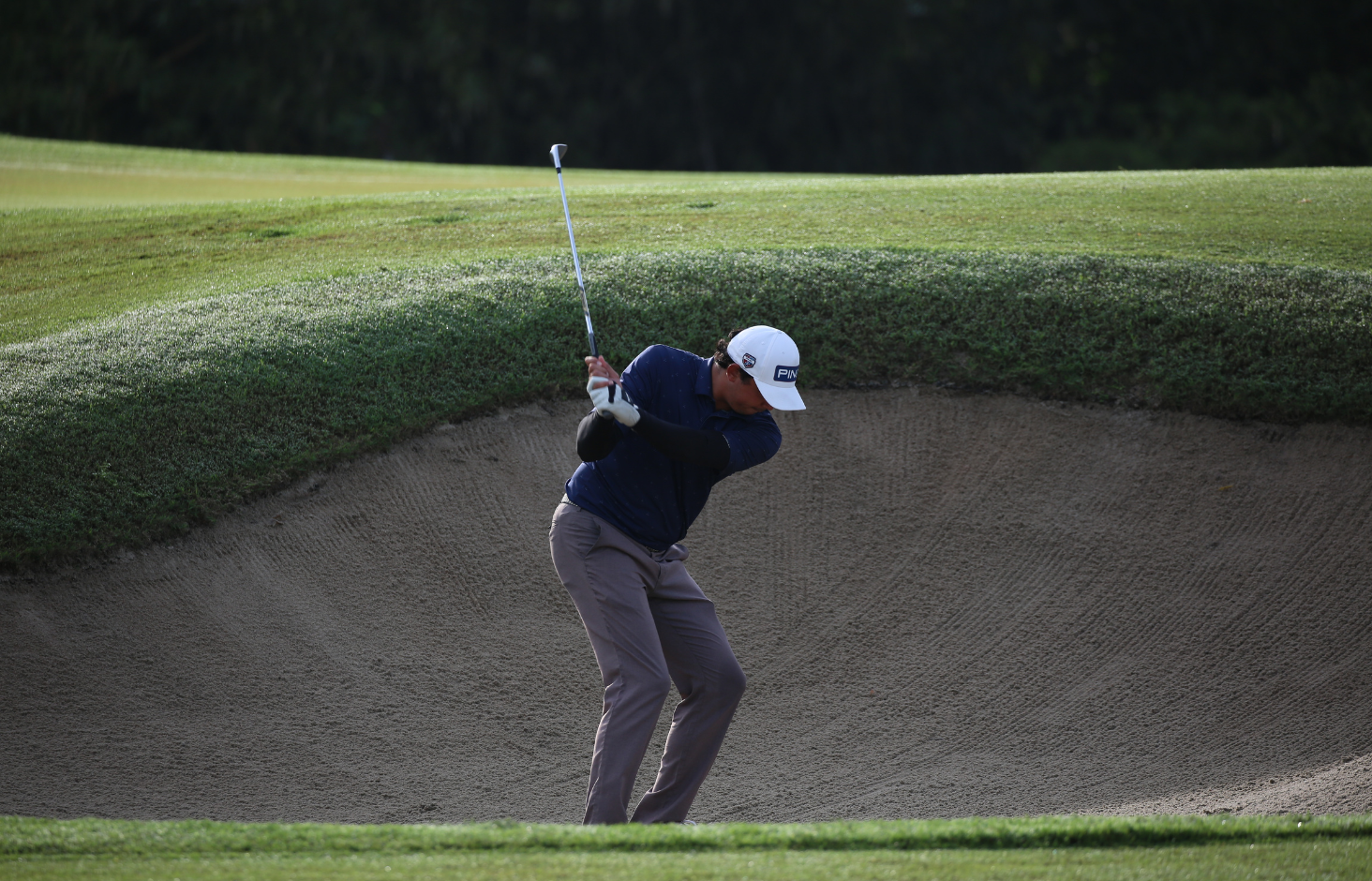 Power vs precision as Jahns, van der Valk seal title showdown