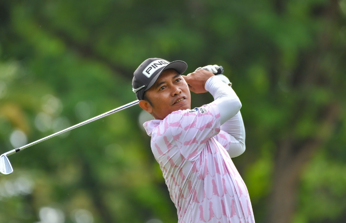 Ababa surges as local aces make move Ababa surges as local aces make move