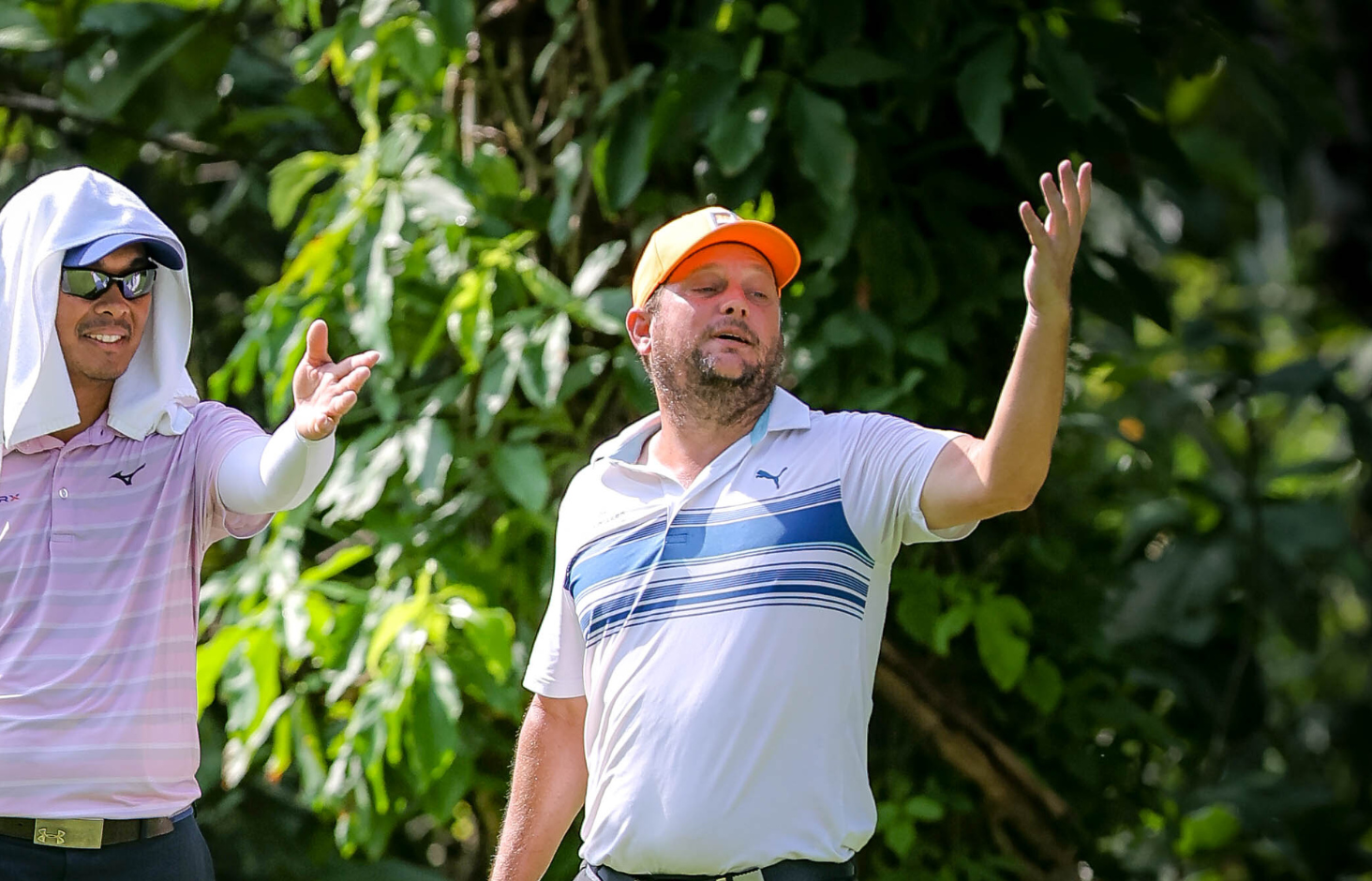 Van der Valk survives shaky finish to edge Jahns, Que