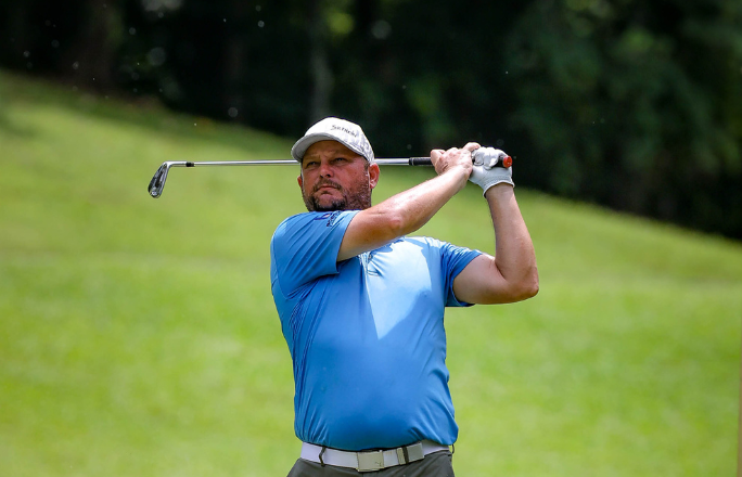 PGT title chase heats up at rain-soaked Valley Golf