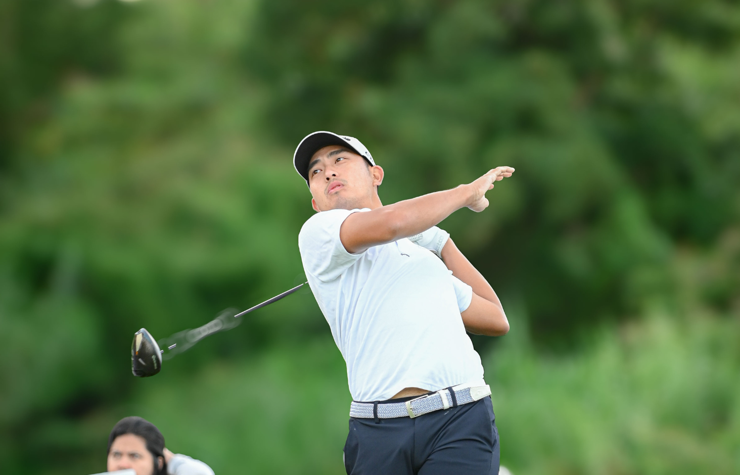 Go masters Pinewoods winds, pulls away by 9