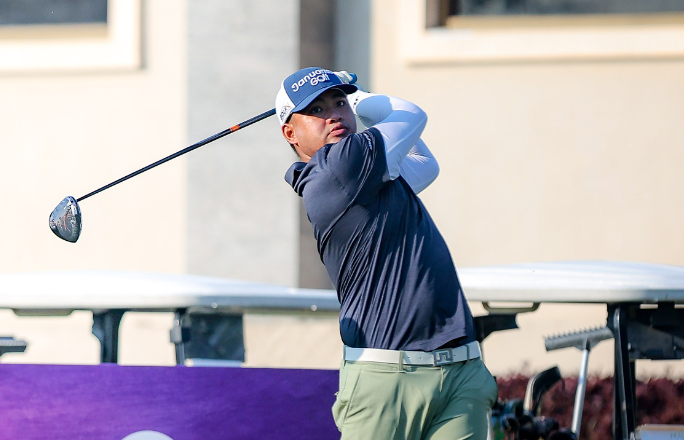 Corpus returns strong, fires 67 to force 3-way tie for Pradera lead